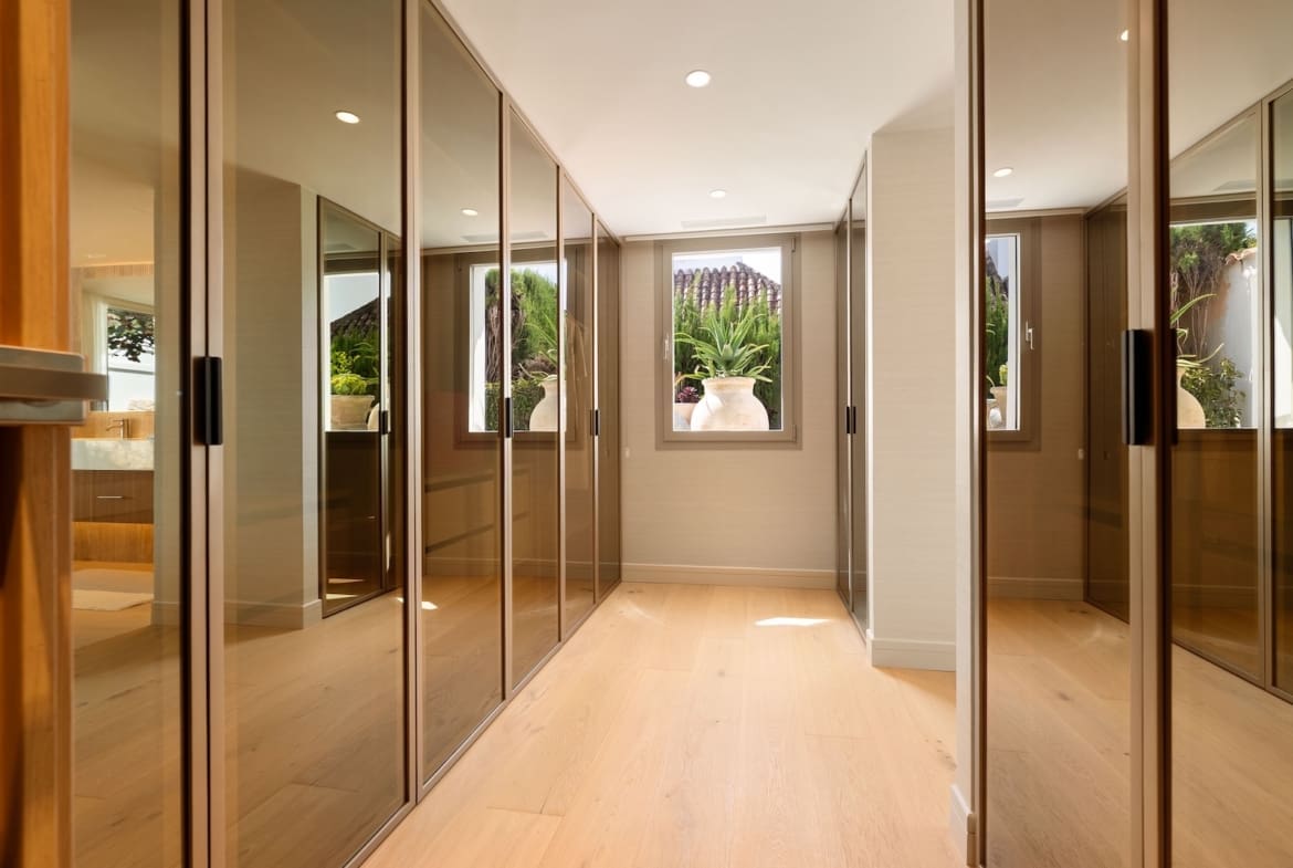 Villa Sereno Nueva Andalucía luxury villa with pool – MDR Luxury Homes