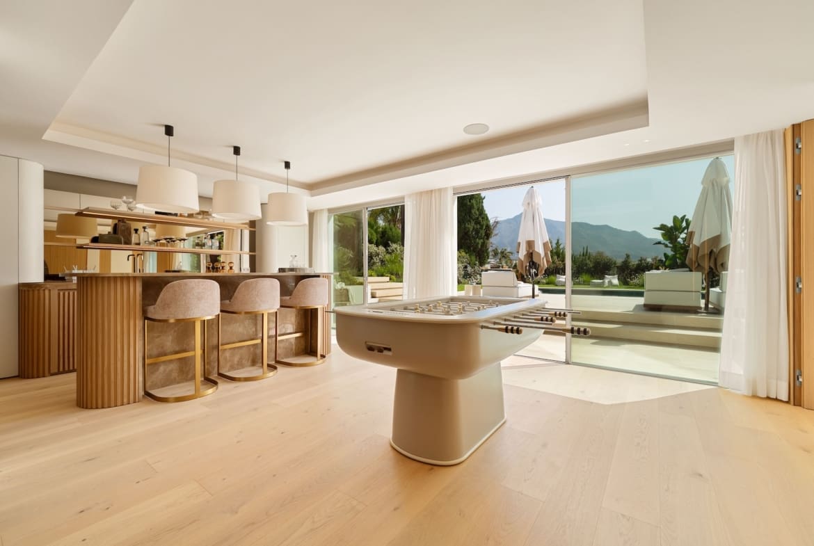 Villa Sereno Nueva Andalucía luxury villa with pool – MDR Luxury Homes