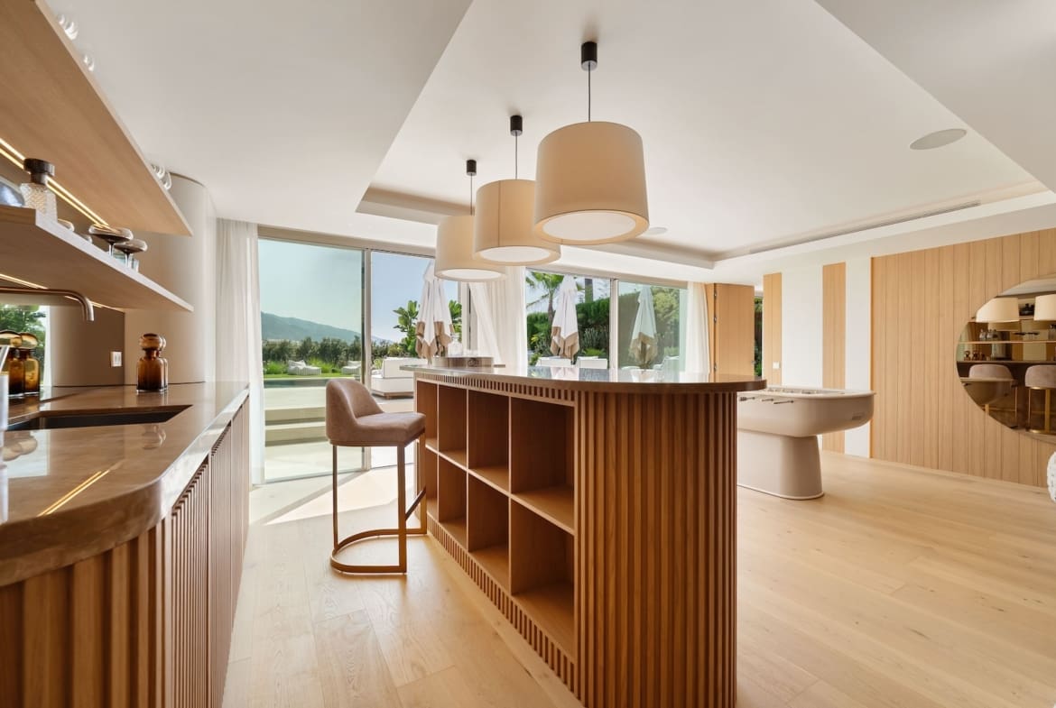 Villa Sereno Nueva Andalucía luxury villa with pool – MDR Luxury Homes