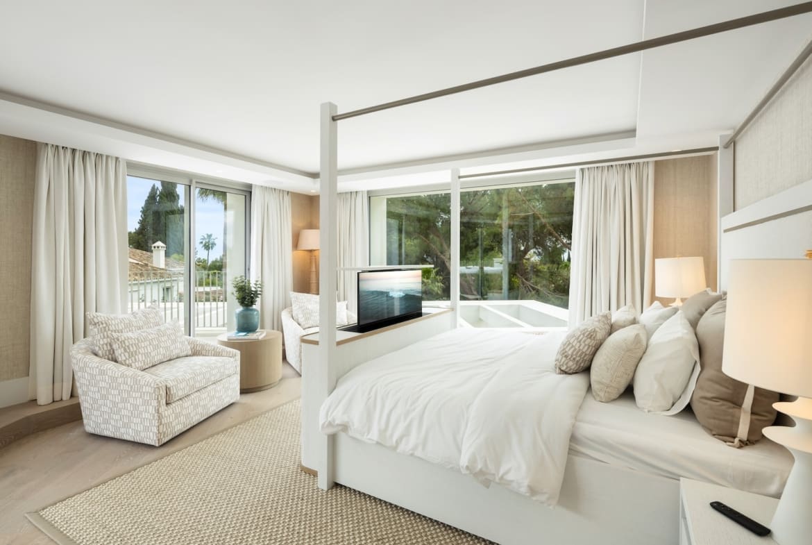 Villa Verano luxury villa Nagüeles Marbella with tennis court – MDR Luxury Homes