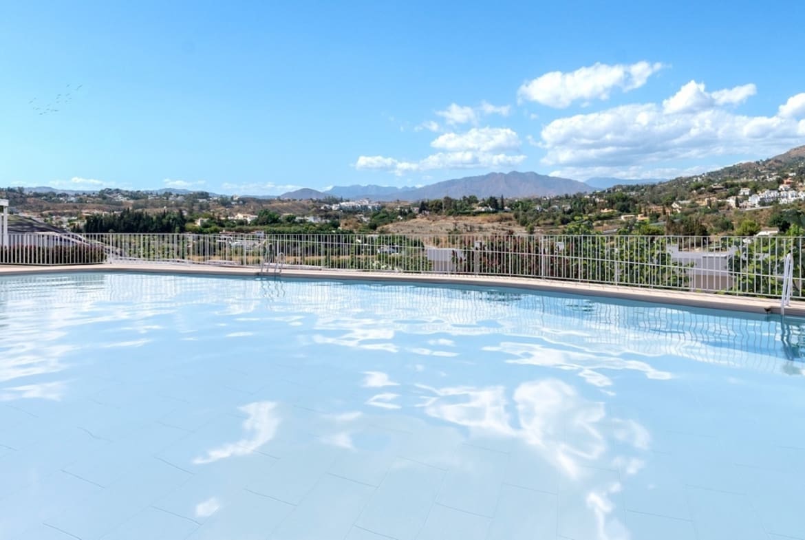 Sunset Views Fuengirola phase II – terrace lifestyle and sea views by MDR Luxury Homes – Sunset Views Fuengirola