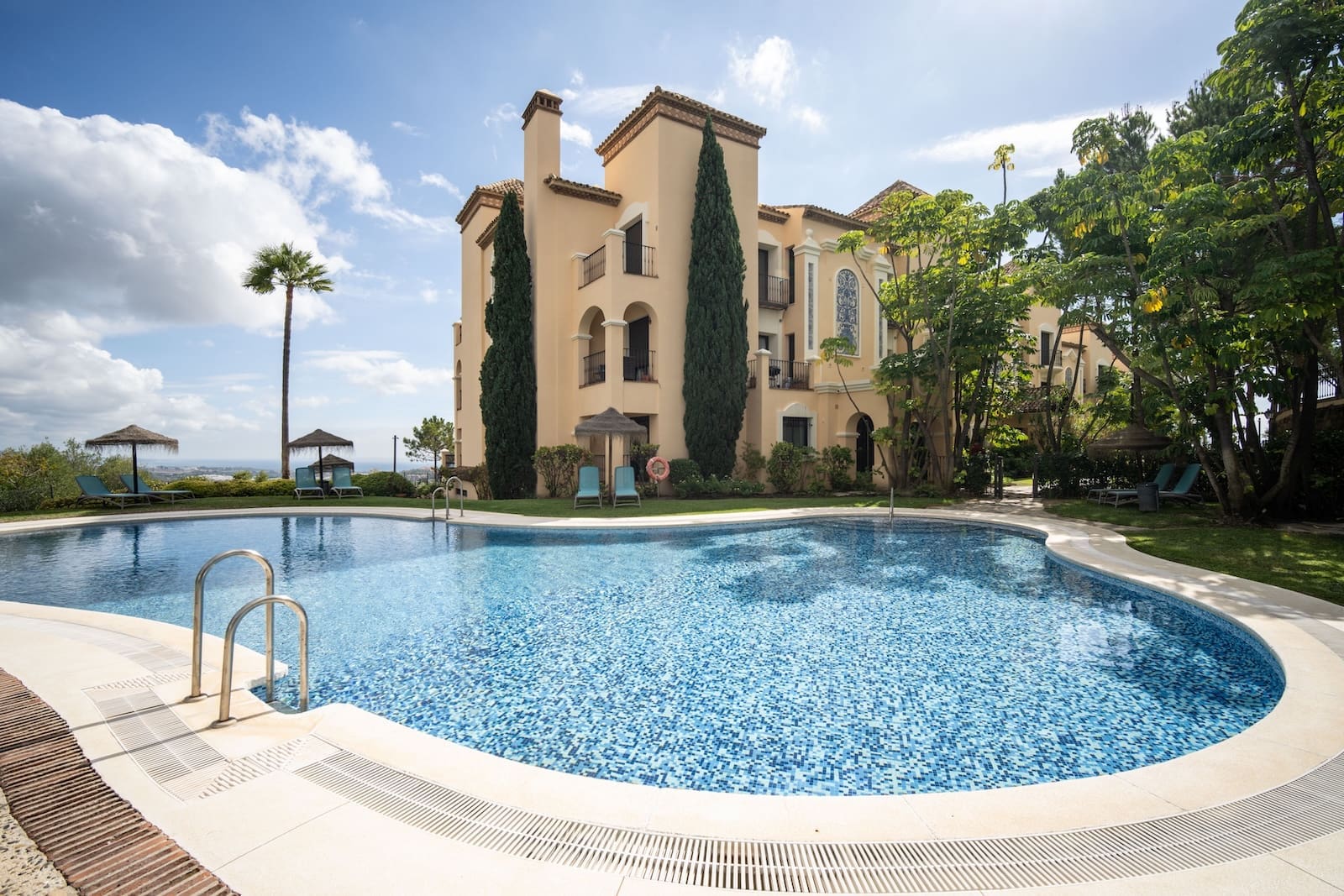 Buenavista Penthouse La Quinta with panoramic sea view MDR Luxury Homes 31 Buenavista Penthouse La Quinta with panoramic sea view – MDR Luxury Homes