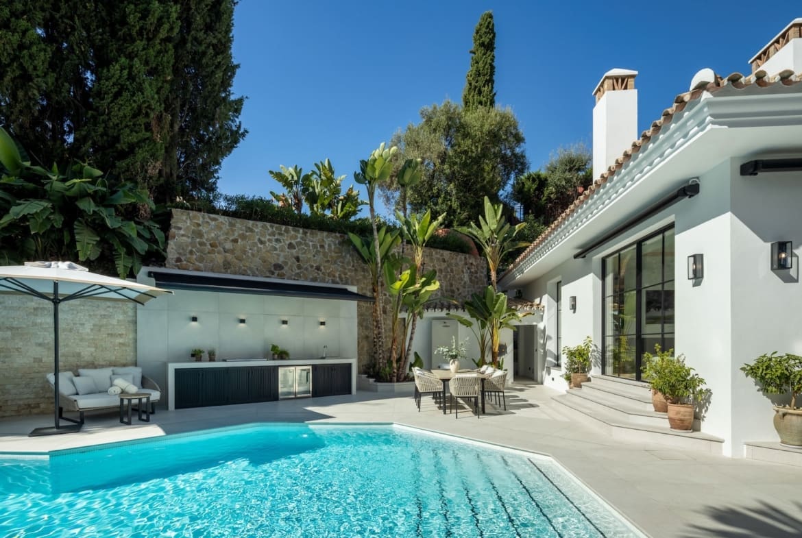 Villa Skyfall luxury golf front villa in La Quinta Benahavís with panoramic mountain views MDR Luxury Homes 06 Villa Skyfall luxury golf front villa in La Quinta Benahavís with panoramic mountain views – MDR Luxury Homes