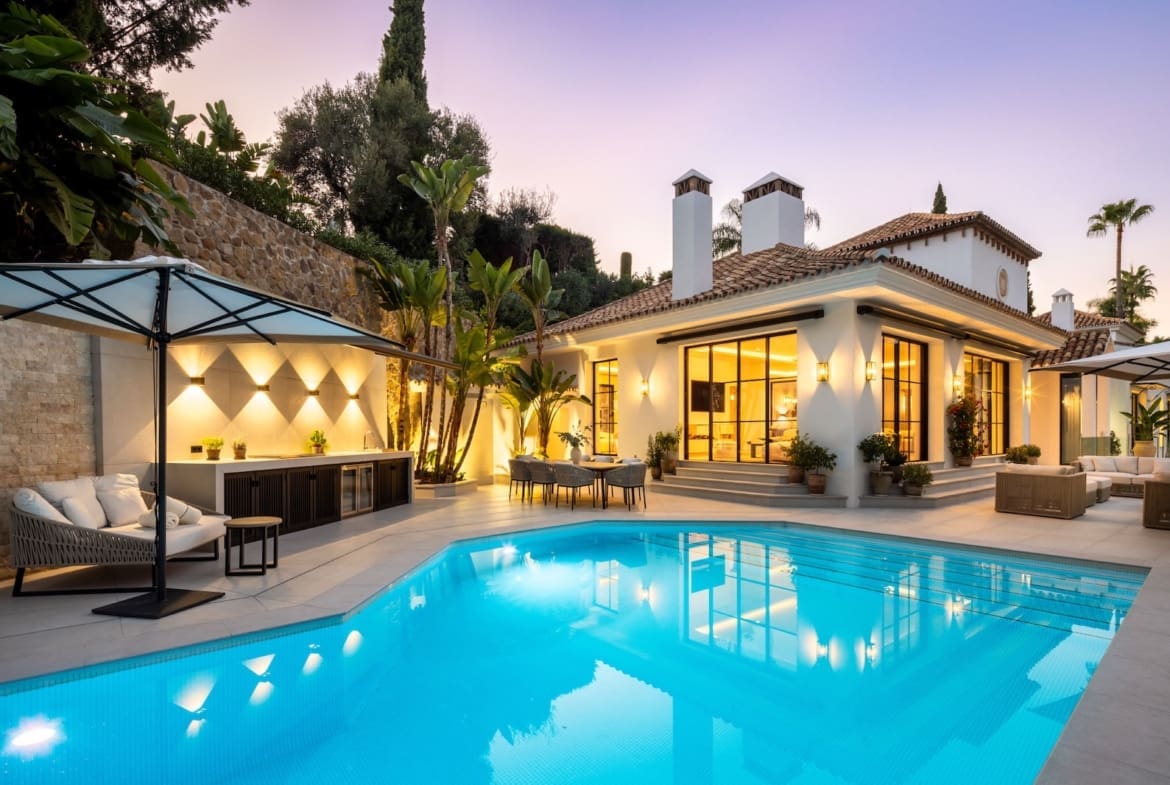 Villa Skyfall luxury golf front villa in La Quinta Benahavís with panoramic mountain views MDR Luxury Homes 08 Villa Skyfall luxury golf front villa in La Quinta Benahavís with panoramic mountain views – MDR Luxury Homes