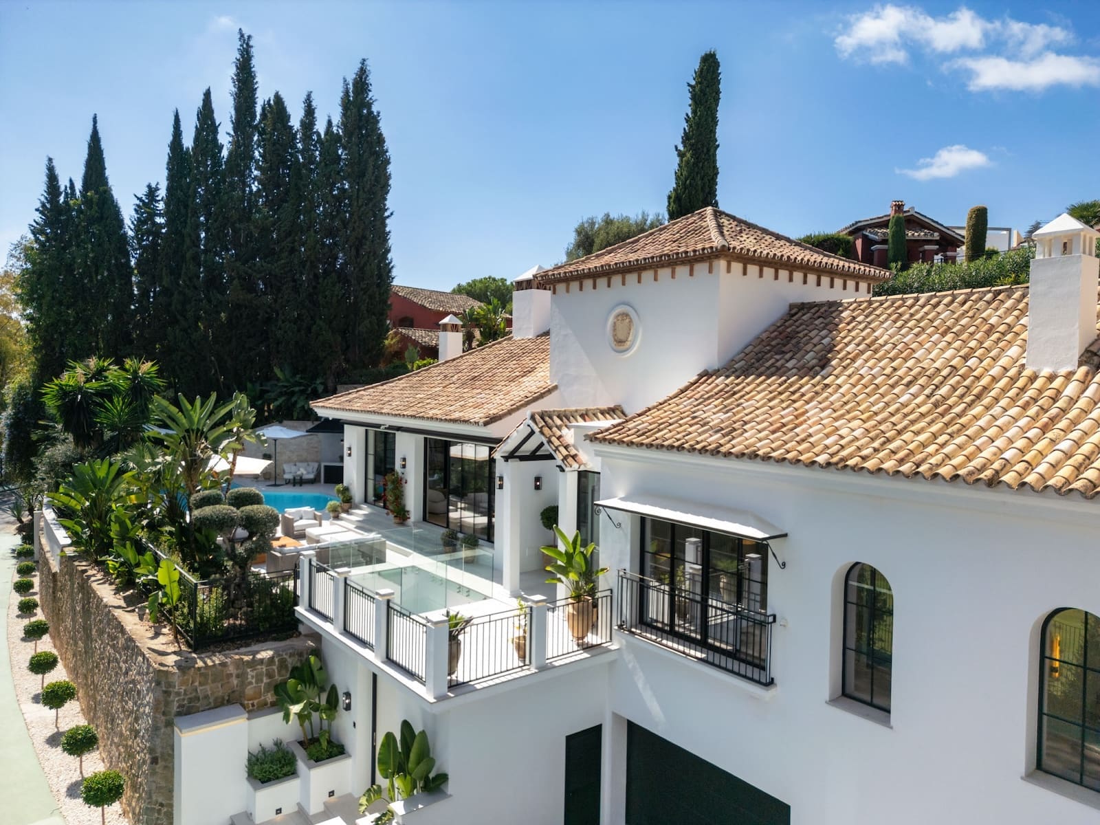 Villa Skyfall luxury golf front villa in La Quinta Benahavís with panoramic mountain views MDR Luxury Homes 35 Villa Skyfall luxury golf front villa in La Quinta Benahavís with panoramic mountain views – MDR Luxury Homes
