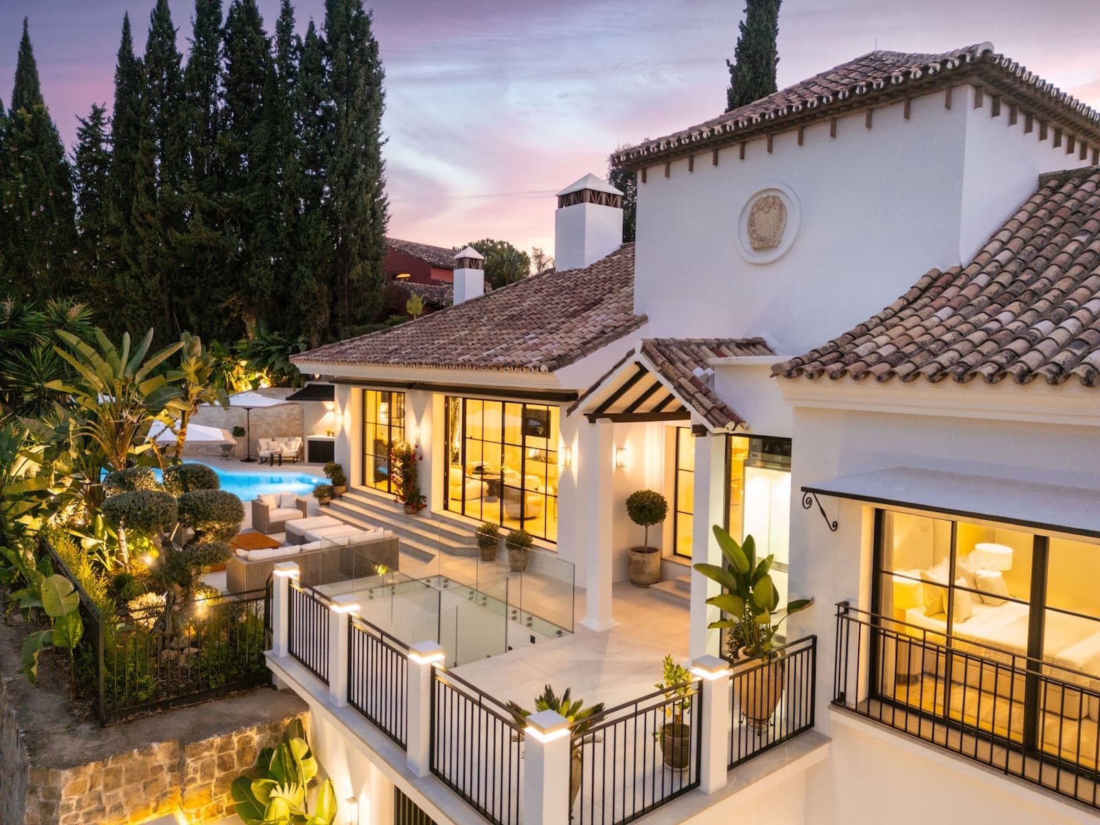 Villa Skyfall luxury golf front villa in La Quinta Benahavís with panoramic mountain views MDR Luxury Homes 40 Villa Skyfall luxury golf front villa in La Quinta Benahavís with panoramic mountain views – MDR Luxury Homes