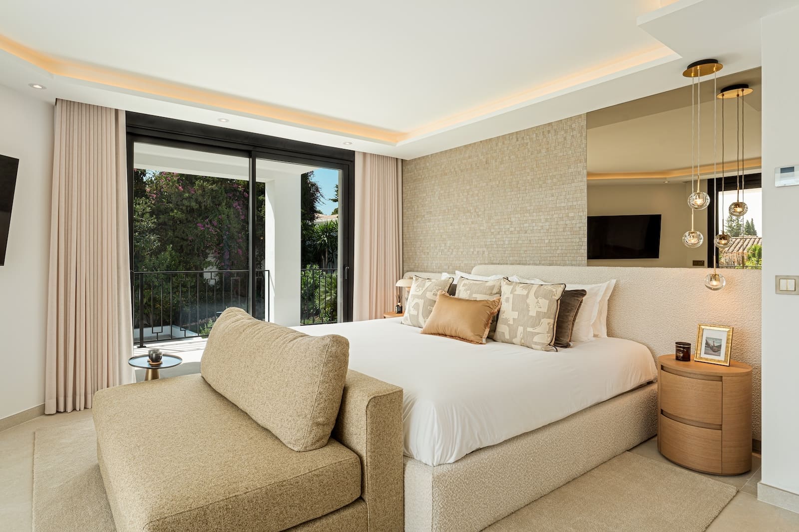 Villa Zéphire luxury villa Marbella Golden Mile for sale MDR Luxury Homes