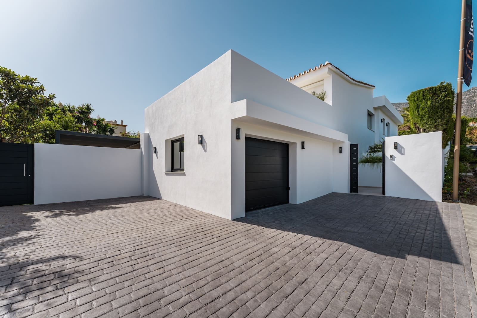 Villa Zéphire luxury villa Marbella Golden Mile for sale MDR Luxury Homes