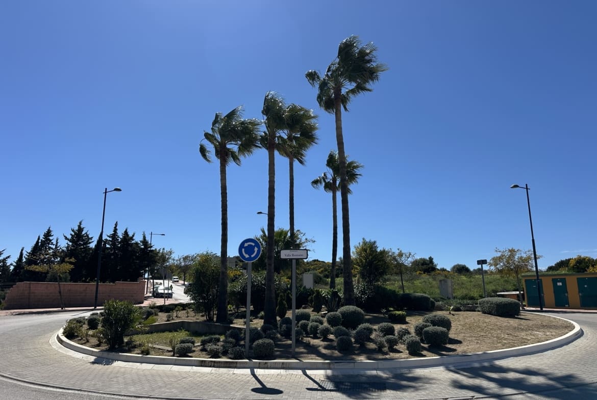 Modern apartment Valle Romano Estepona with pool and sea view MDR Luxury Homes