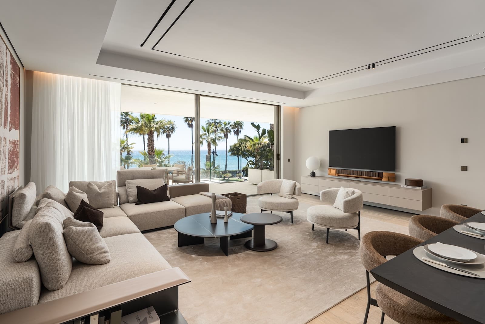 Tyrian Estepona beachfront luxury residences with panoramic sea views by MDR Luxury Homes