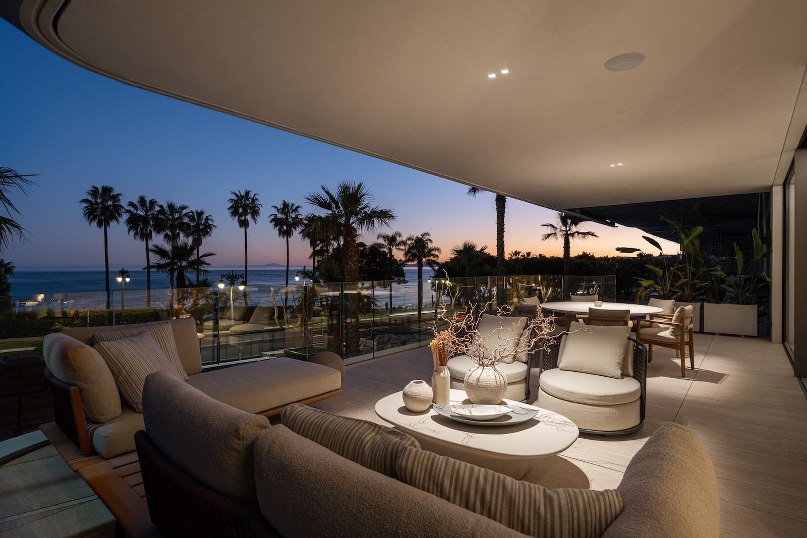 Tyrian Estepona beachfront luxury residences with panoramic sea views by MDR Luxury Homes