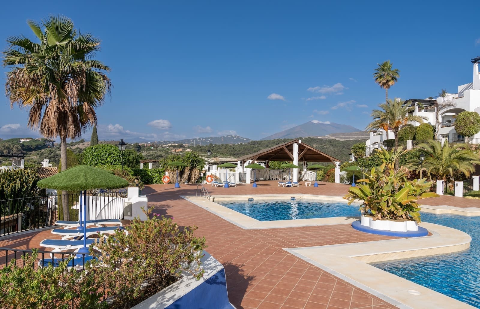 La Maison Saint Germain luxury townhouse Golden Mile Marbella – MDR Luxury Homes 39 La Maison Saint Germain luxury townhouse Golden Mile Marbella - MDR Luxury Homes