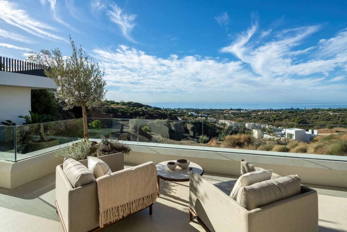 Villa Ember luxury villa in Elviria Marbella East with sea views and private pool by MDR Luxury Homes
